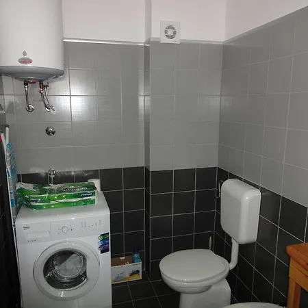 Alina Apartmán *